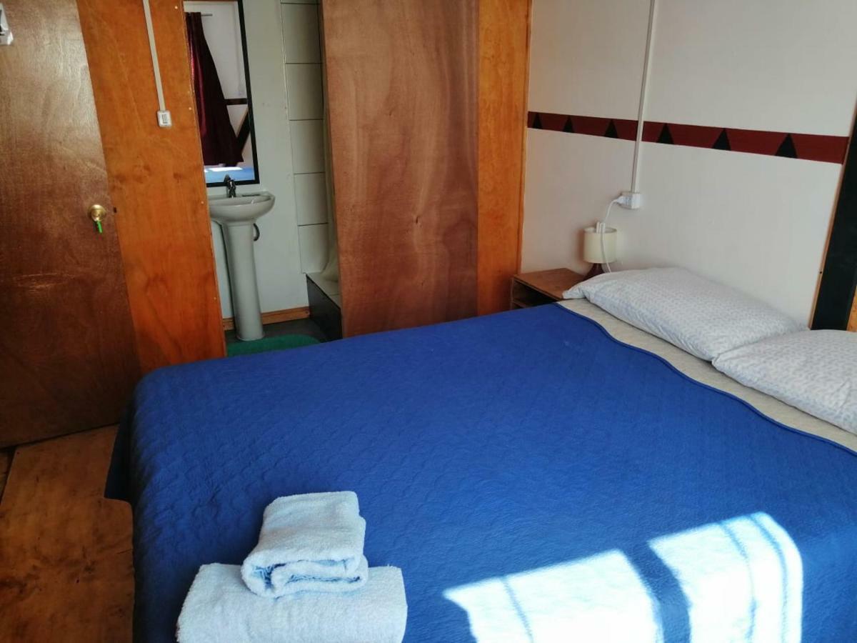 Hostal Nomades Chiloe Castro Εξωτερικό φωτογραφία