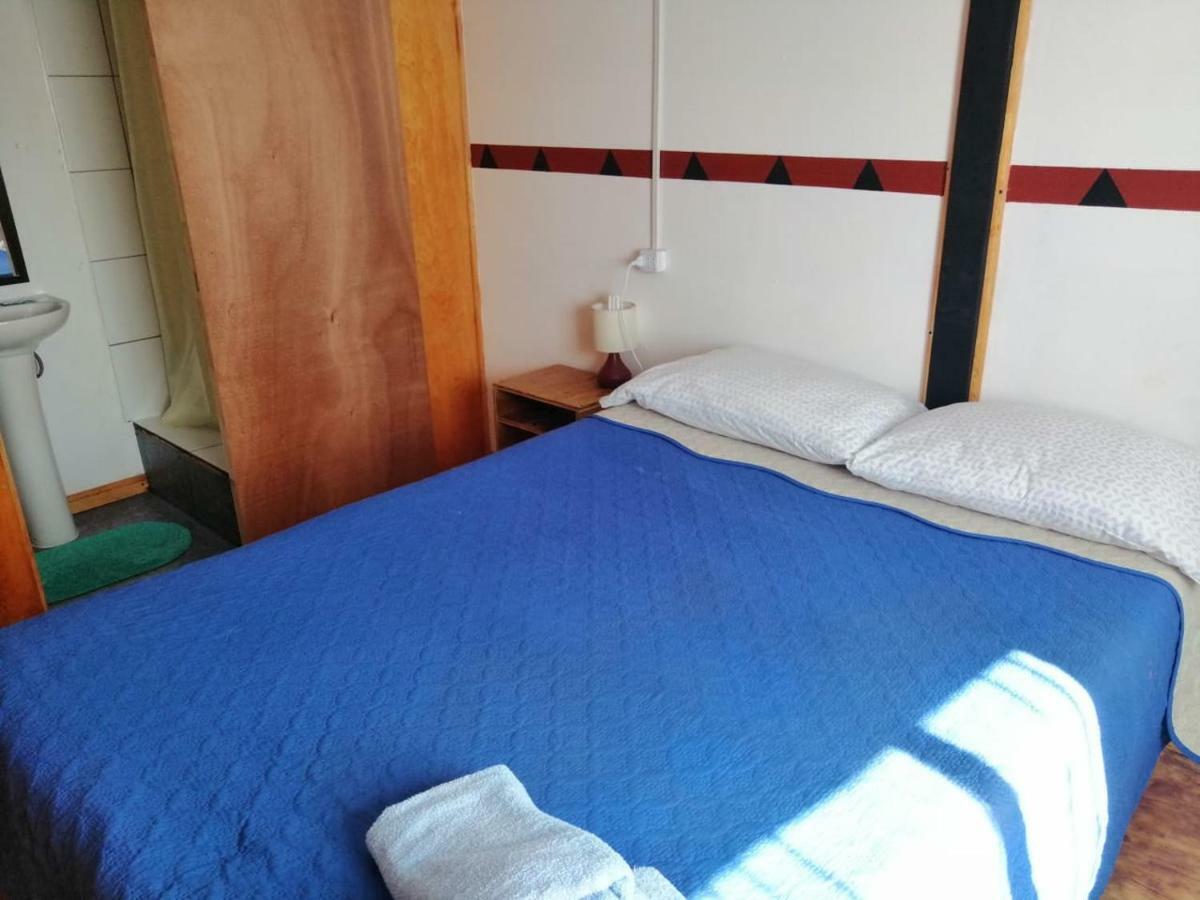 Hostal Nomades Chiloe Castro Εξωτερικό φωτογραφία