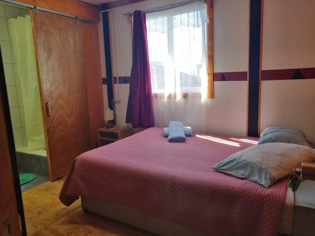 Hostal Nomades Chiloe Castro Εξωτερικό φωτογραφία